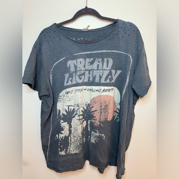 Magnolia Pearl Tread Lightly Tee - Picture 4 of 9